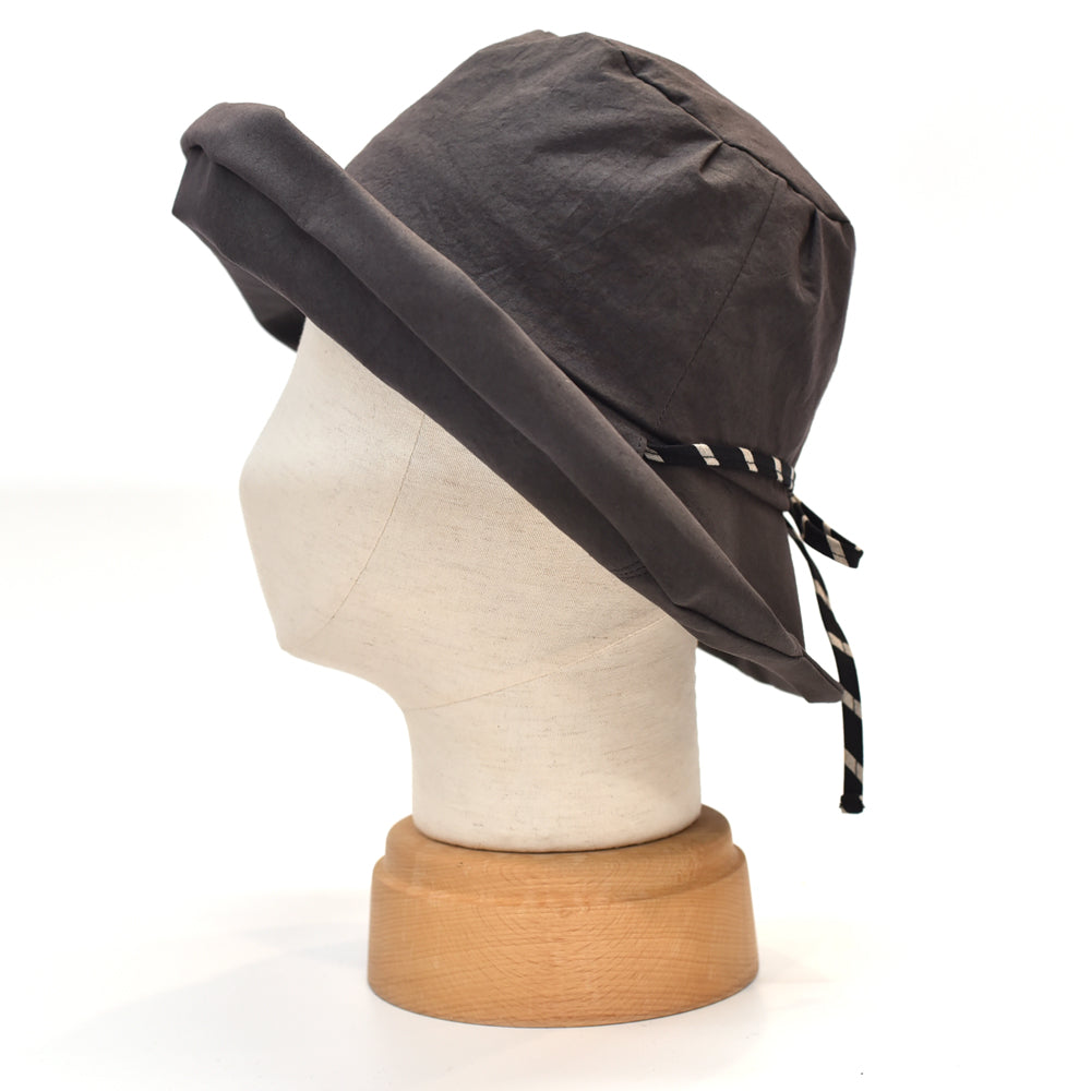 ぷくりハットロングリボン