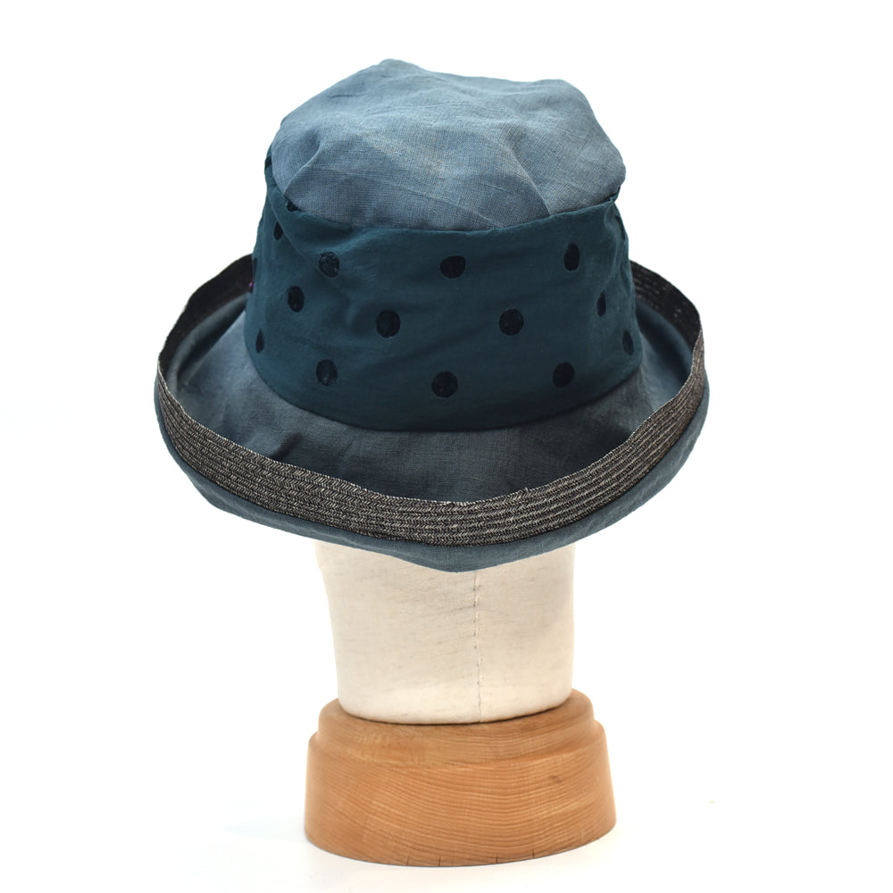 ビーチボールハット