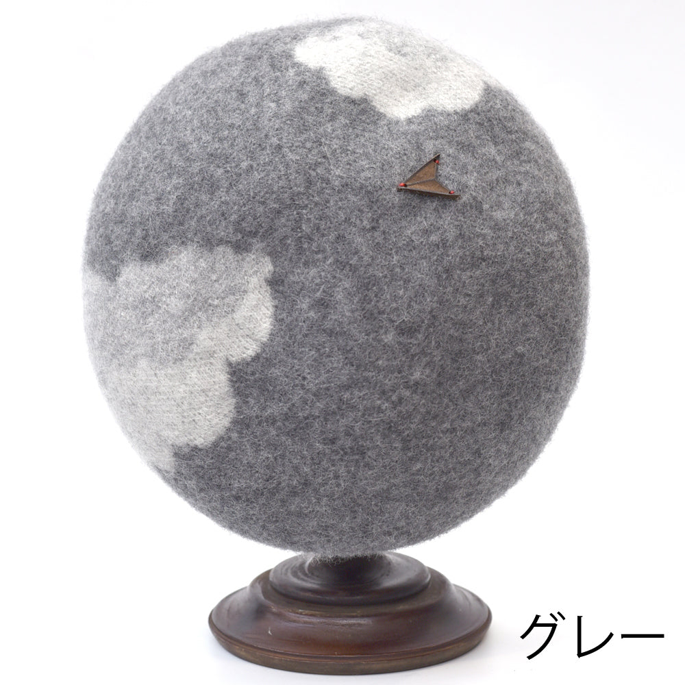 雲と紙ひこうきのベレー