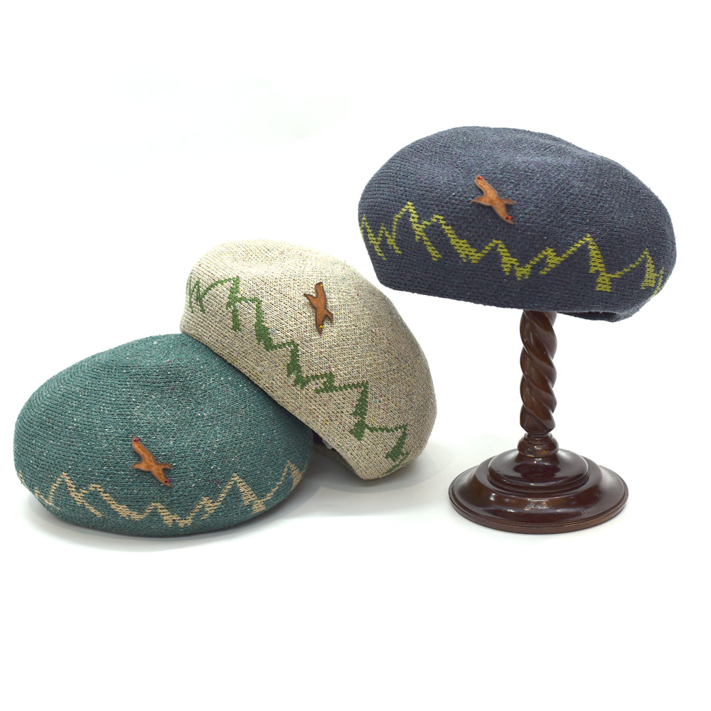 山と鳥のベレー