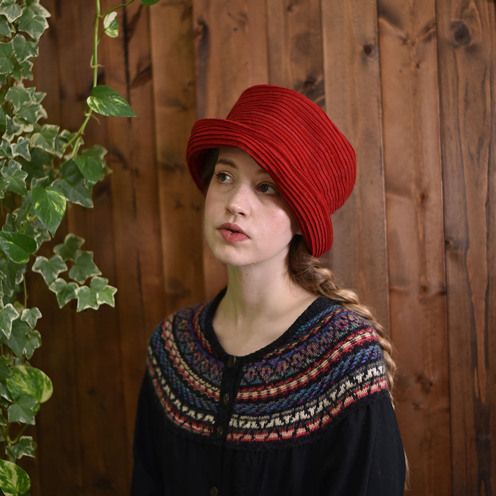 糸のフリーハット